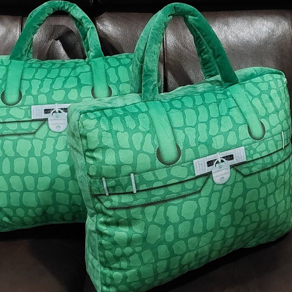 2 Decoration Pillows In Shape Of A Purse Green